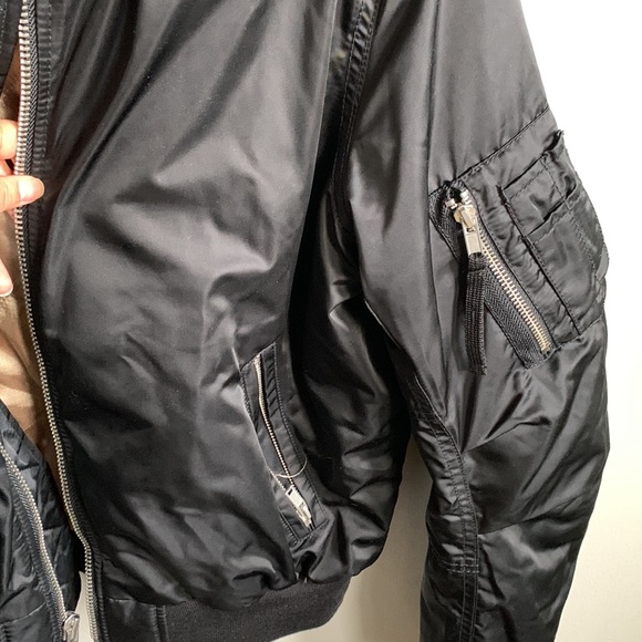 GAP Bomber Jacket size small - black - Picture 6 of 7